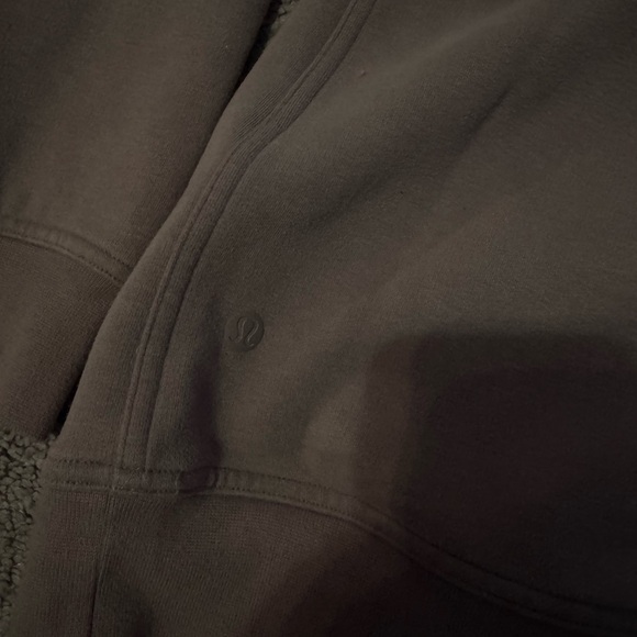 Purple Lululemon Crewneck - Picture 4 of 4